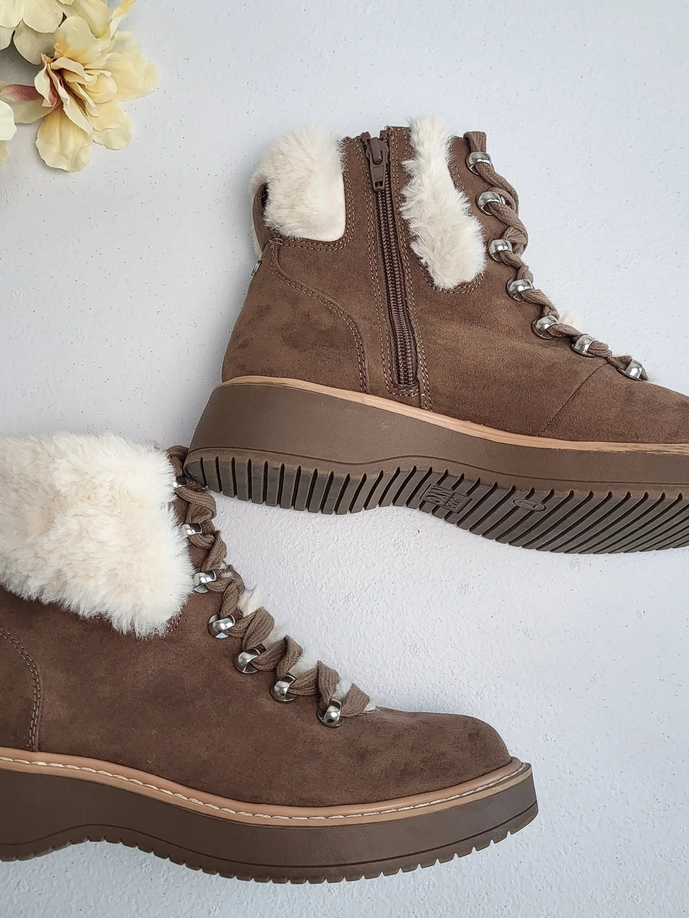 Madden NYC Women's Brown Faux-Fur Lined Suede Lace-Up Boot